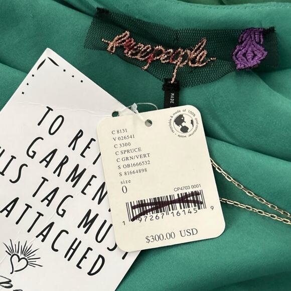 Free People x Revolve Gigi Dress Women's Size 0 Green Backless Elegant Slit NEW - Picture 3 of 8